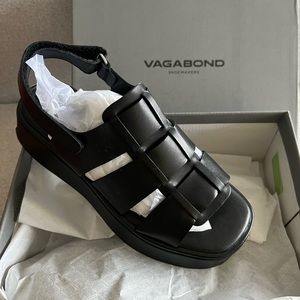 VAGABOND Courtney Leather Platform  Fisherman Sandals